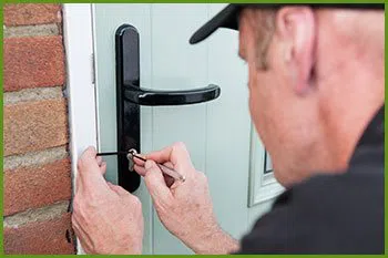 Neighborhood Locksmith Services Englewood, CO 303-566-9162 - 2-local-locksmith